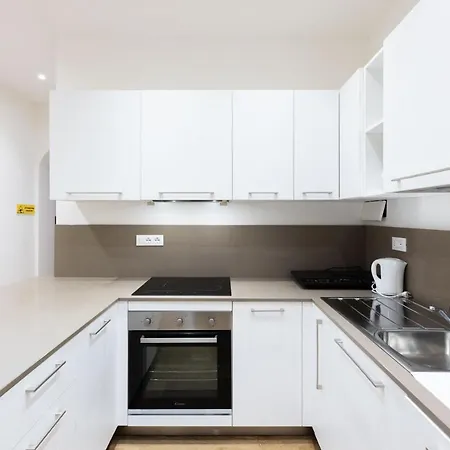 Apartment Simon, By Short Holidays Bologna